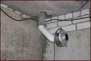 Виготовлення вентиляції в курнику взимку своїми руками