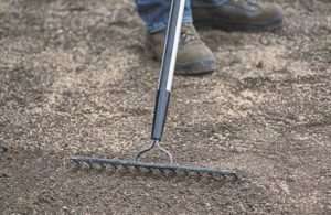 Як посіяти ідеальний газон на своїй присадибній ділянці