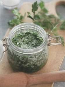 Засолка зелені