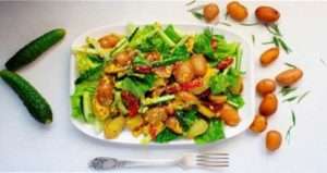 Картопляний салат з часниковим соусом