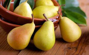 Визначення стиглості плоду груші - фото.