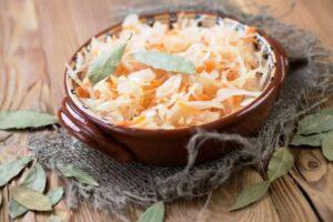 Простий рецепт приготування квашеної капусти