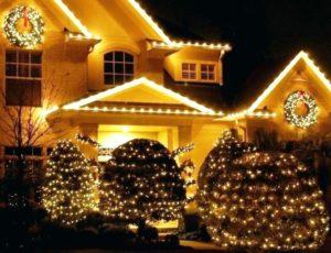 Прикрашаємо будинок зовні до Нового Року