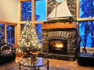 Красиві прикрашені ялинки на новий рік