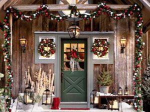 Прикраса входу, хвіртки, дверей на Новий рік