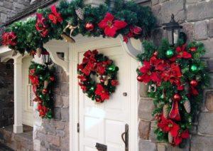 Найкращі ідеї, як прикрасити будинок до Нового року